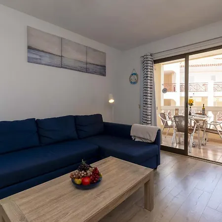 Castle Harbour 42 - One Bed Apartment *