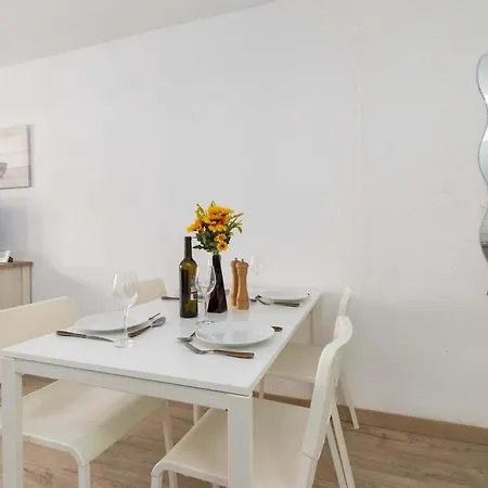Castle Harbour 42 - One Bed Apartment