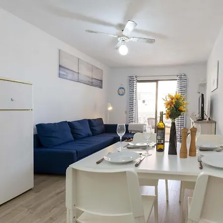 Castle Harbour 42 - One Bed Apartment *